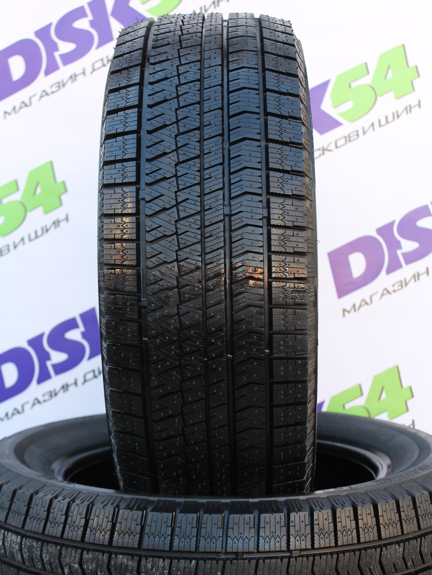 Новые зимние не шипованные шины Bridgestone BLIZZAK ICE 175/65R14 82 S в  Новосибирске